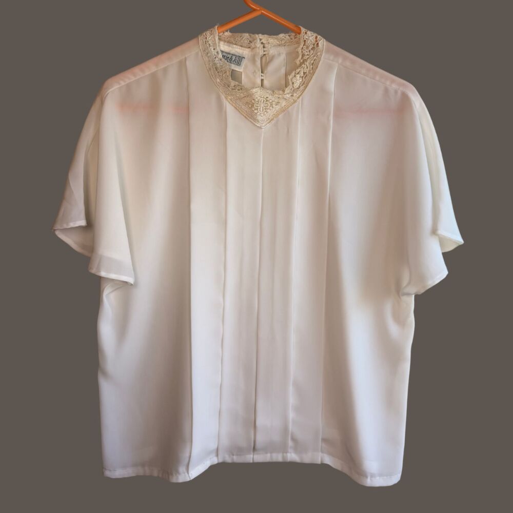 Vintage Christie and Jill Lace Collar Blouse